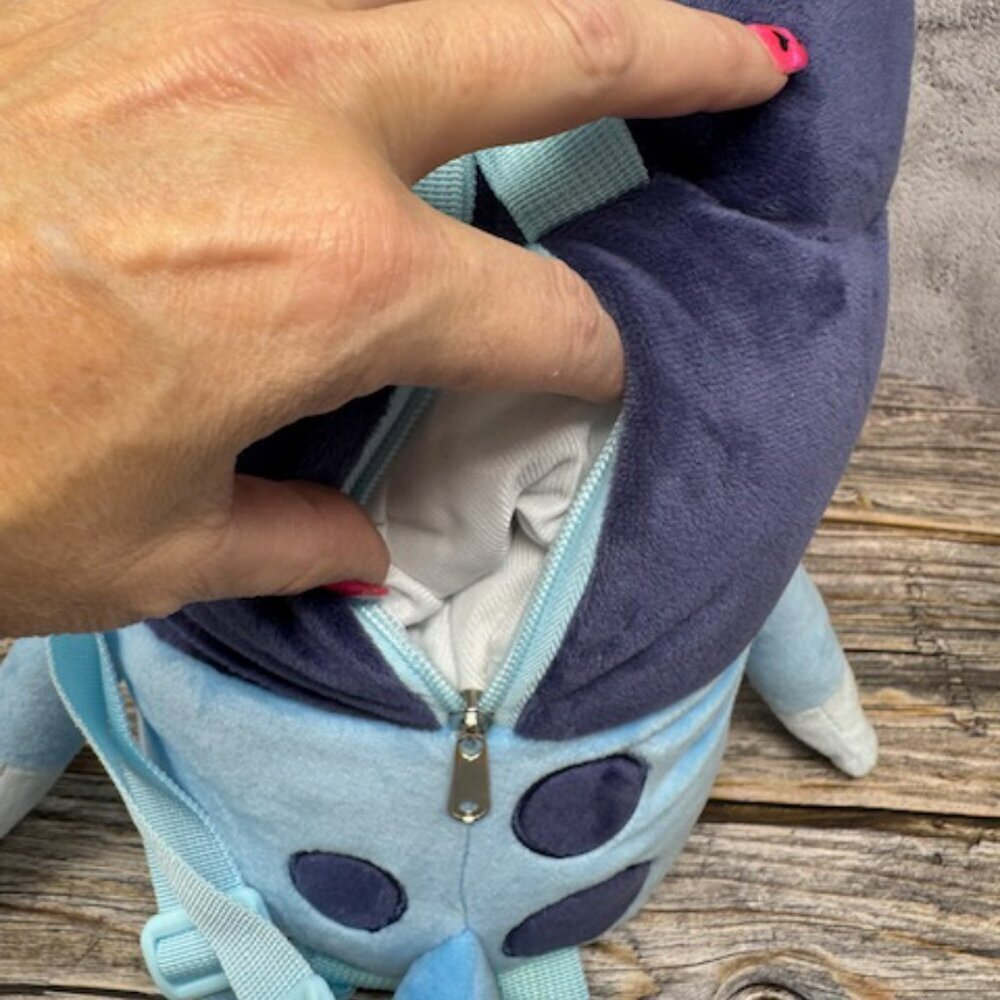 Bluey Plush Backpack NWT - Picture 5 of 5